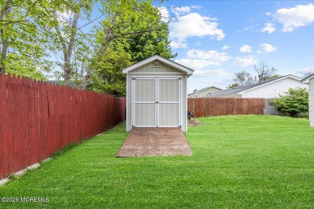 305 6th Street, Waretown, NJ 08758