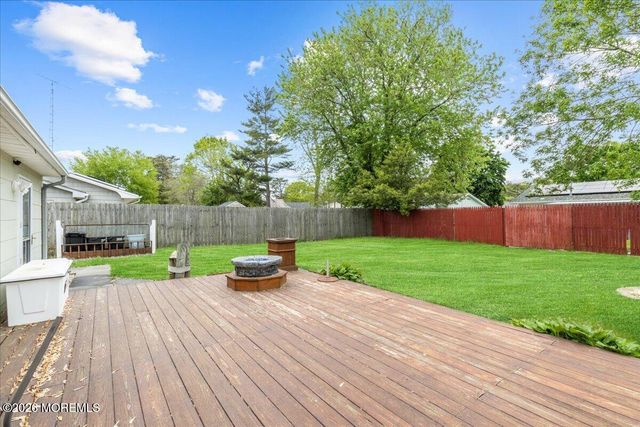 305 6th Street, Waretown, NJ 08758