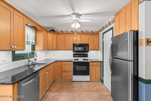 305 6th Street, Waretown, NJ 08758