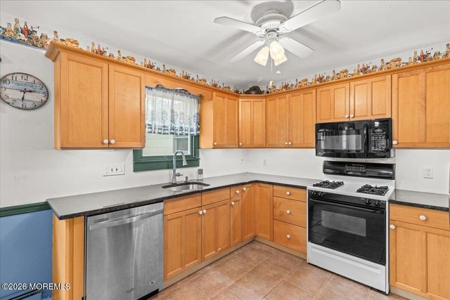 305 6th Street, Waretown, NJ 08758