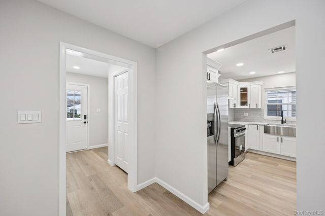 151 Laurance Lane, Ridge, NY 11961