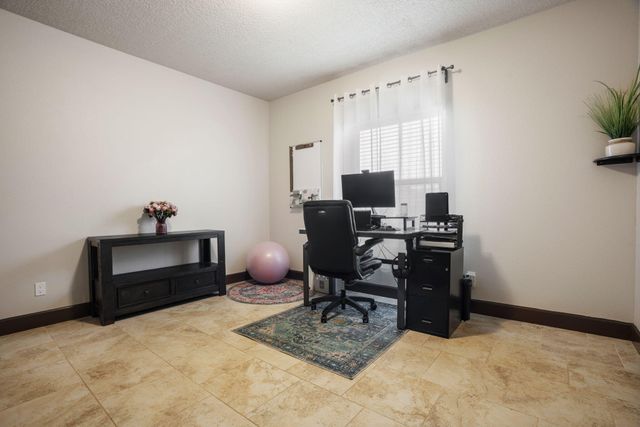 6036 N Sandia Court NE, Rio Rancho, NM 87144