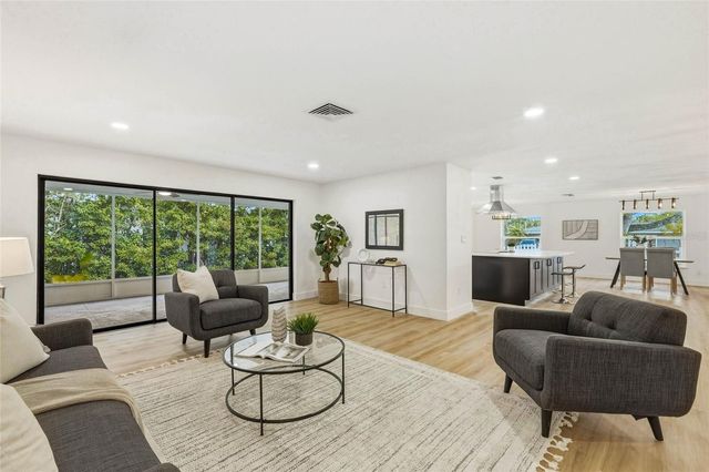 1434 HAGEN AVENUE, Dunedin, FL 34698