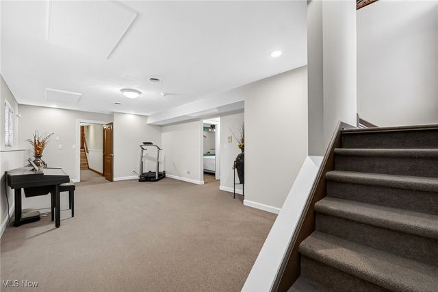 13817 Lakewood Heights Boulevard, Lakewood, OH 44107