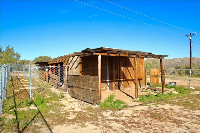 55149 Hoopa Trail, Yucca Valley, CA 92284