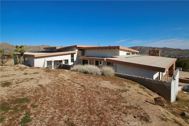 55149 Hoopa Trail, Yucca Valley, CA 92284