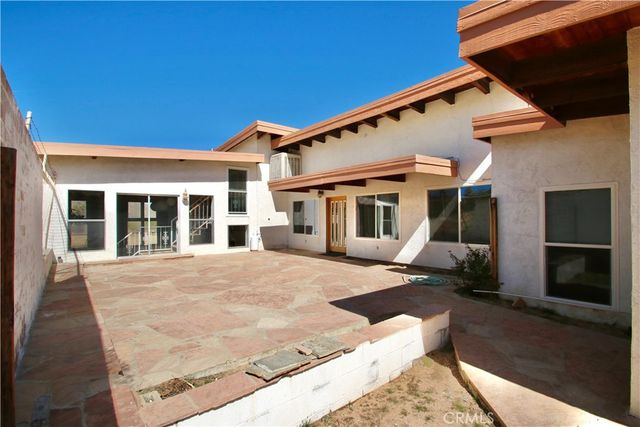 55149 Hoopa Trail, Yucca Valley, CA 92284