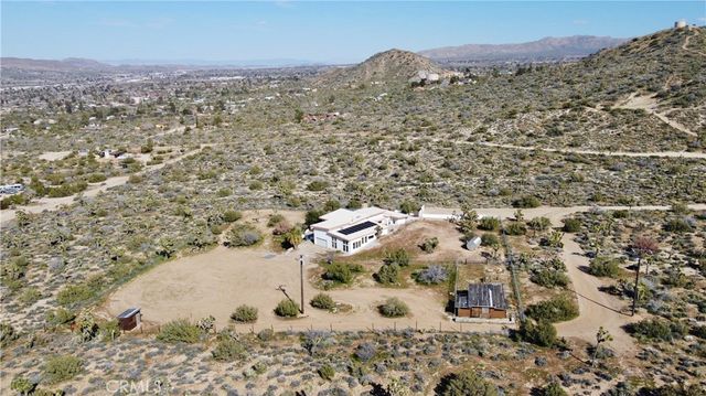 55149 Hoopa Trail, Yucca Valley, CA 92284