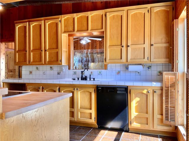55149 Hoopa Trail, Yucca Valley, CA 92284