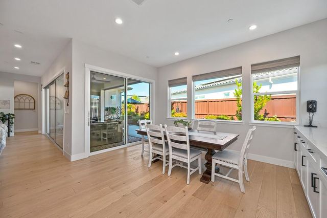 3532 Panorama St, Folsom, CA 95630
