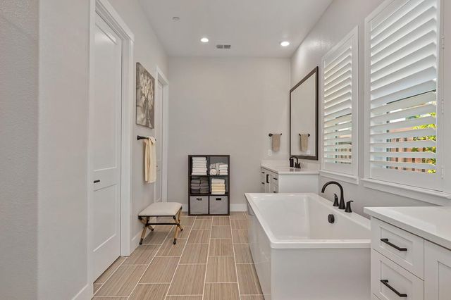 3532 Panorama St, Folsom, CA 95630
