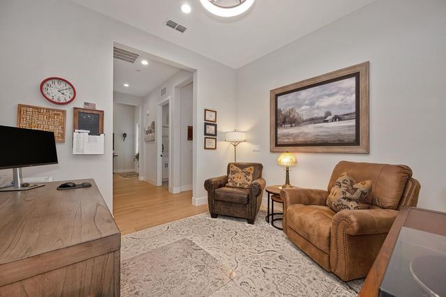 3532 Panorama St, Folsom, CA 95630