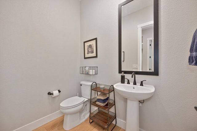 3532 Panorama St, Folsom, CA 95630