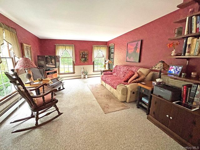 24 Ryan Drive, West Hurley, NY 12491