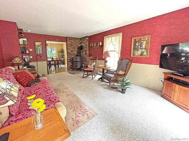 24 Ryan Drive, West Hurley, NY 12491