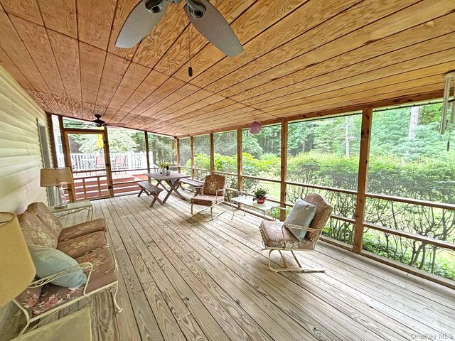 24 Ryan Drive, West Hurley, NY 12491