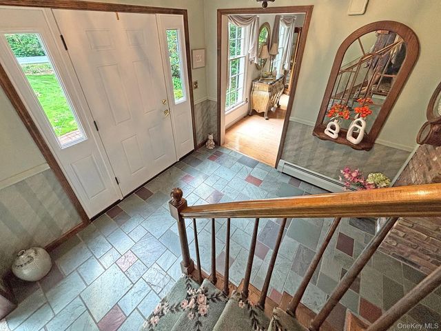 24 Ryan Drive, West Hurley, NY 12491