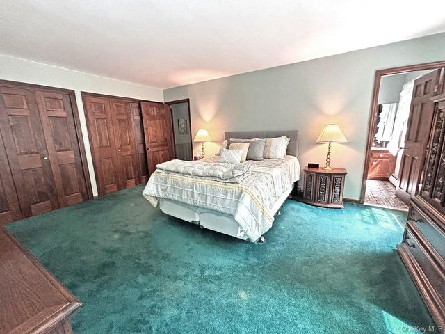 24 Ryan Drive, West Hurley, NY 12491