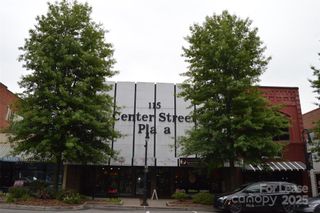 111 S Center Street, Statesville, NC 28677