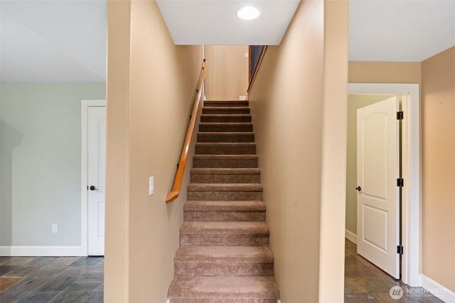 118 Peninsula, Kelso, WA 98626