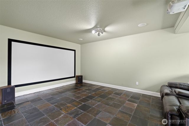118 Peninsula, Kelso, WA 98626