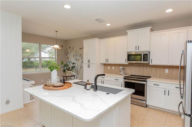 2419 Ashbury CIR, Cape Coral, FL 33991