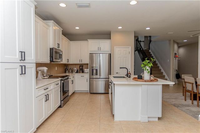 2419 Ashbury CIR, Cape Coral, FL 33991