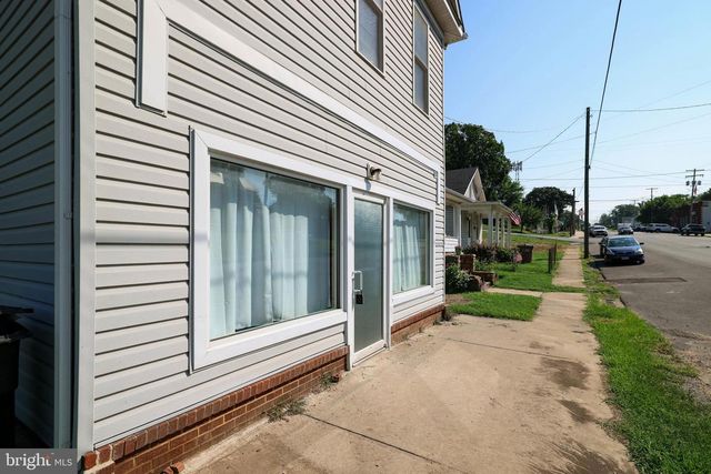 107 VIRGINIA AVE, Shenandoah, VA 22849