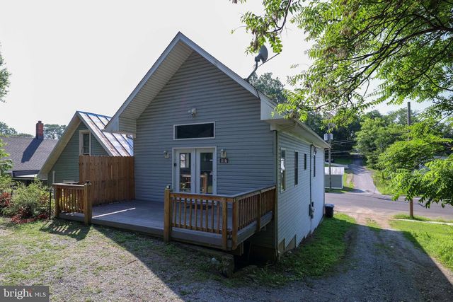 107 VIRGINIA AVE, Shenandoah, VA 22849