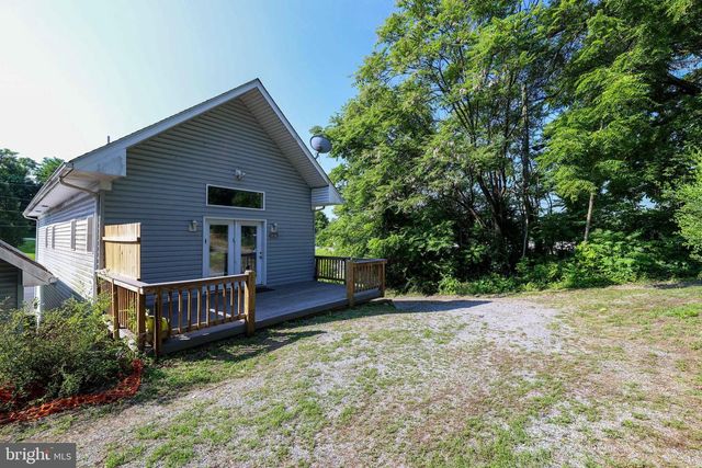 107 VIRGINIA AVE, Shenandoah, VA 22849