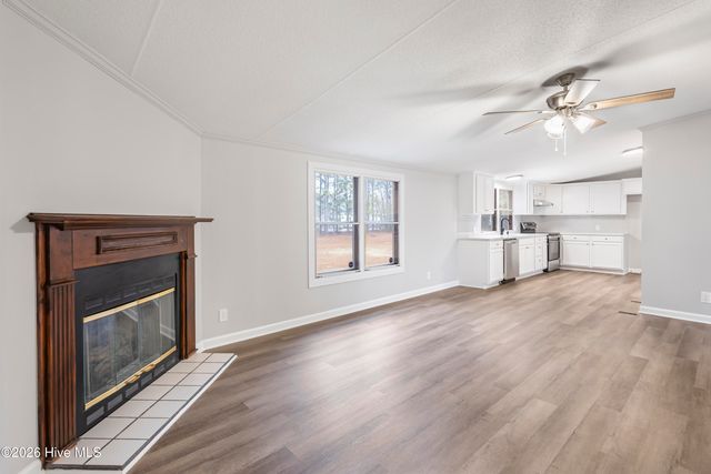 235 Meadowfield Circle, Aberdeen, NC 28315