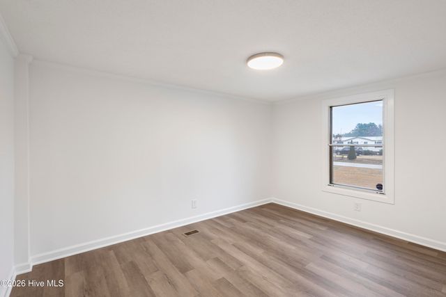 235 Meadowfield Circle, Aberdeen, NC 28315