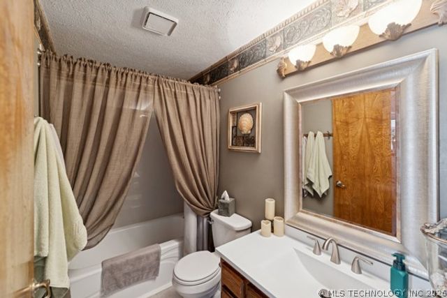 9908 N 107th East Avenue, Owasso, OK 74055