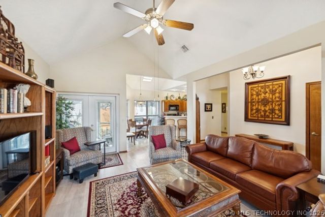 9908 N 107th East Avenue, Owasso, OK 74055