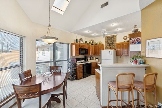 9908 N 107th East Avenue, Owasso, OK 74055