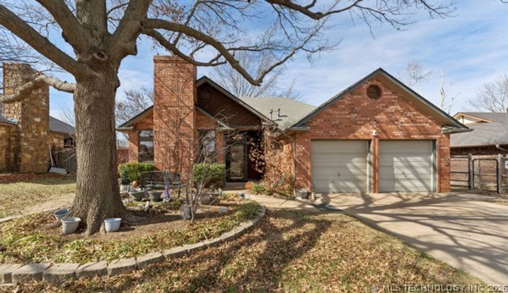 9908 N 107th East Avenue, Owasso, OK 74055