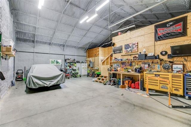 265 Mashburn Road, Roopville, GA 30170