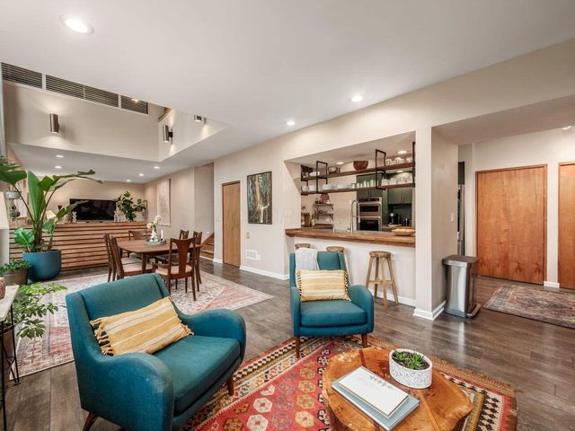 5303 Grosbeak Glen, Orient, OH 43146