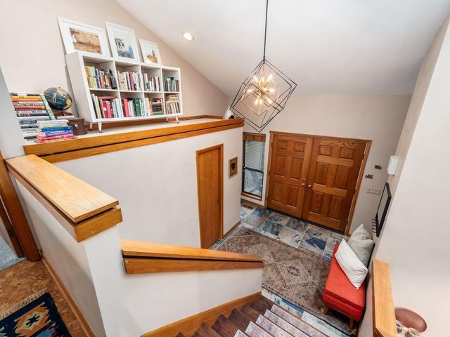 5303 Grosbeak Glen, Orient, OH 43146