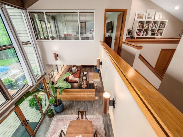 5303 Grosbeak Glen, Orient, OH 43146