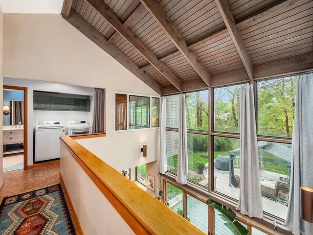 5303 Grosbeak Glen, Orient, OH 43146
