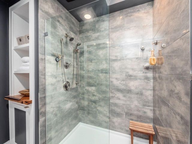 5303 Grosbeak Glen, Orient, OH 43146