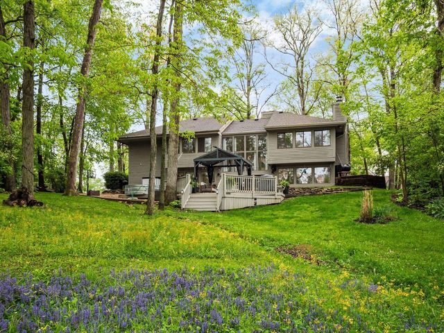 5303 Grosbeak Glen, Orient, OH 43146