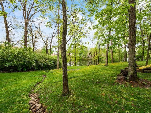 5303 Grosbeak Glen, Orient, OH 43146