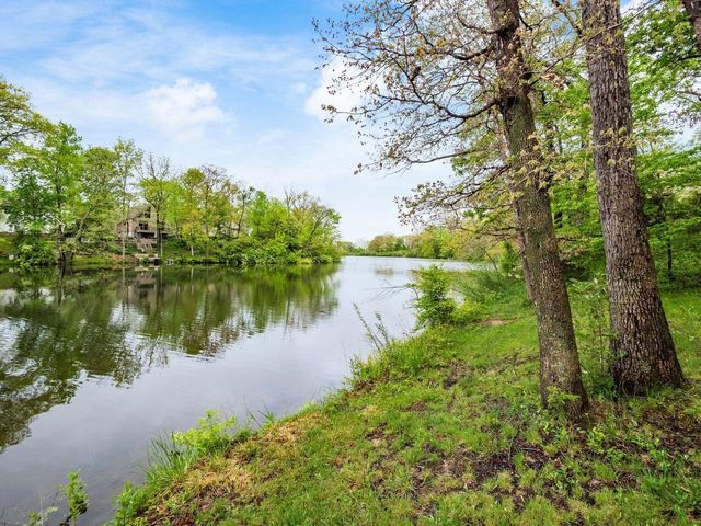 5303 Grosbeak Glen, Orient, OH 43146