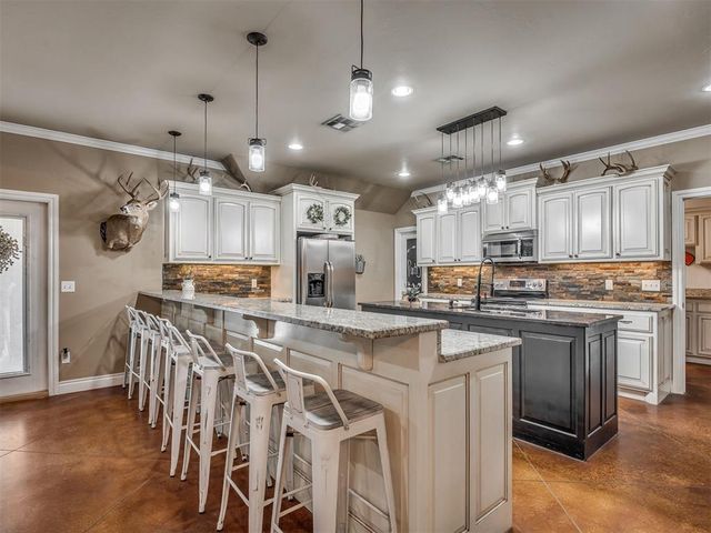 30365 Buck Lane, Mcloud, OK 74851