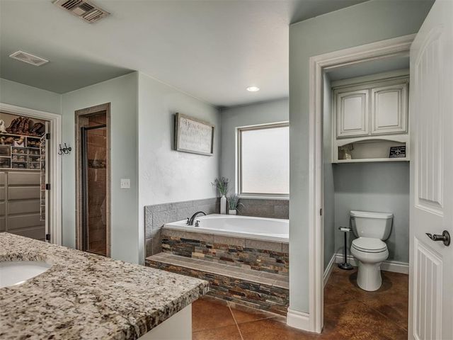 30365 Buck Lane, Mcloud, OK 74851