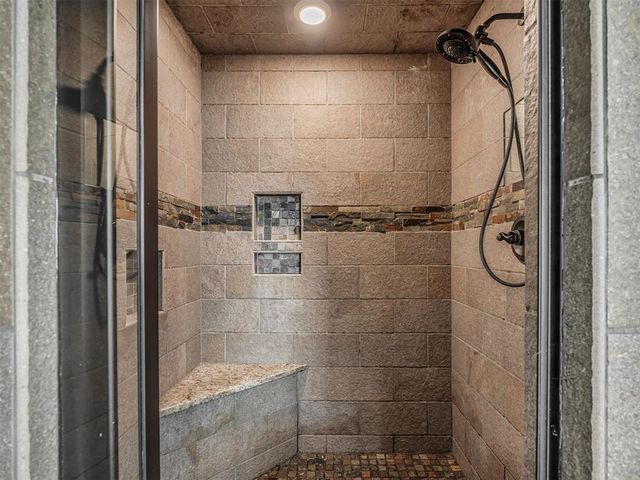 30365 Buck Lane, Mcloud, OK 74851