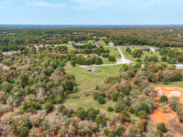 30365 Buck Lane, Mcloud, OK 74851
