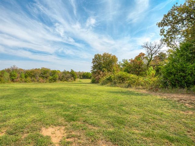 30365 Buck Lane, Mcloud, OK 74851